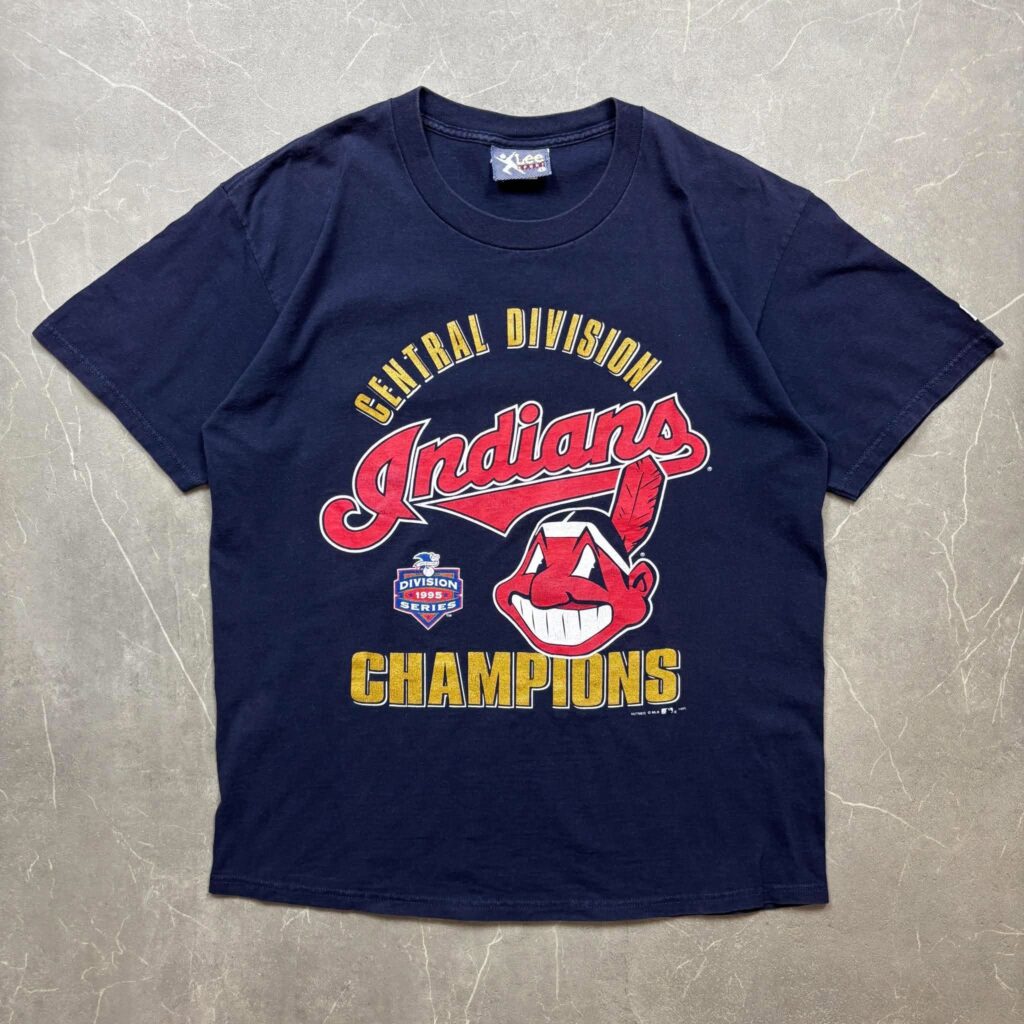 Cleveland Indians Vintage 1995 Nutmeg Print MLB T Shirt L